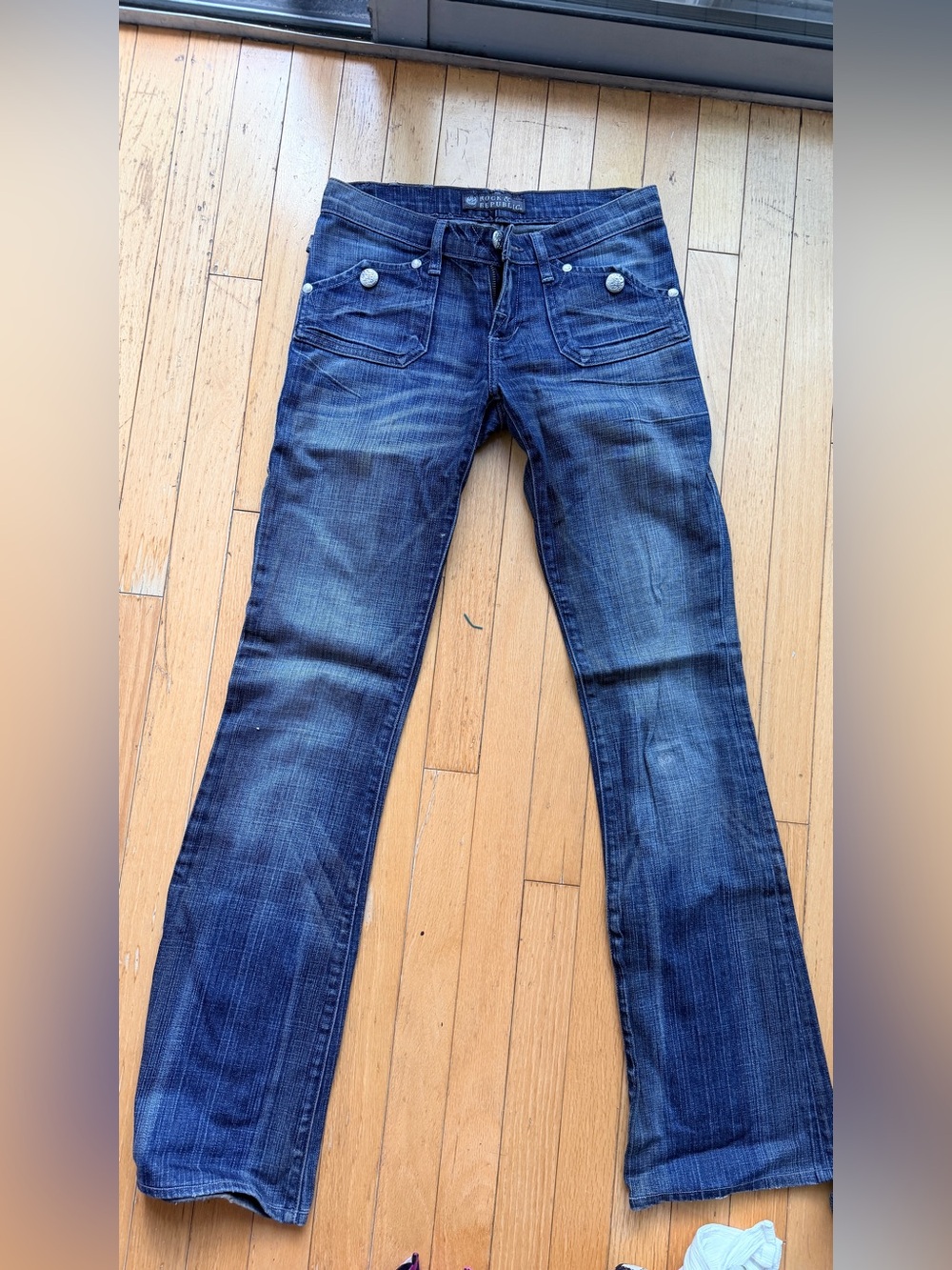 Rock & Republic Classic Flare Jeans in Dark Indigo